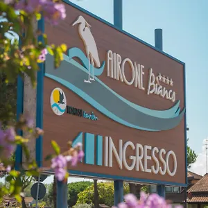 4* Апарт-отель Airone Bianco Village